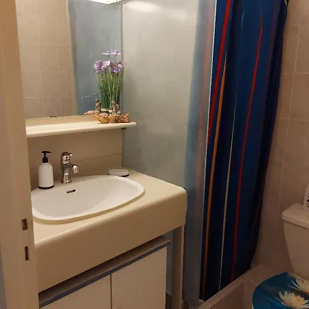 Cap D'agde, Bord De Mer, 50 M De La Roquille, Climatise Et Wifi, Ferienhaus Agde