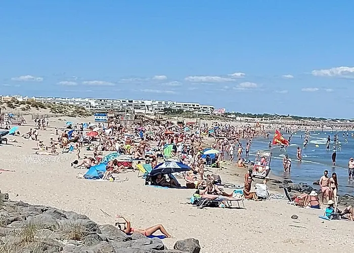 Résidence Privée, 50 M De La Roquille, Entièrement Climatisé Сasa de vacaciones *